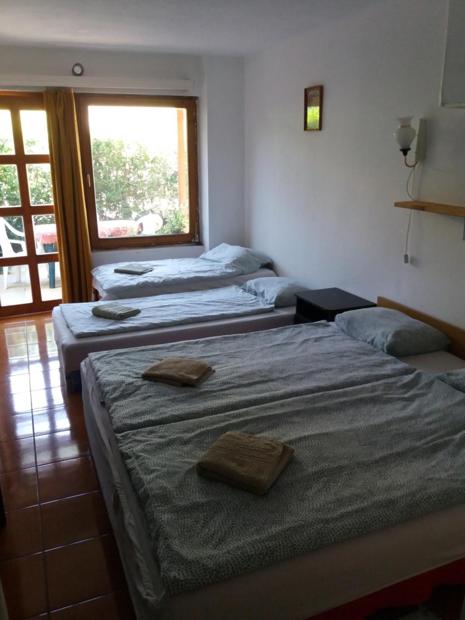Badacsonyi Lugas Apartmanok Badacsonytomaj Esterno foto